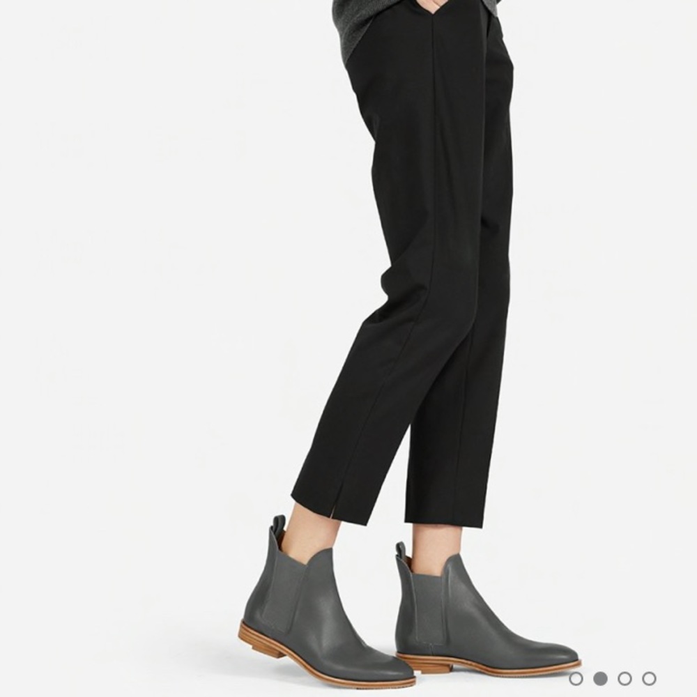 Everlane Chelsea Boot Gray Leather 5.5